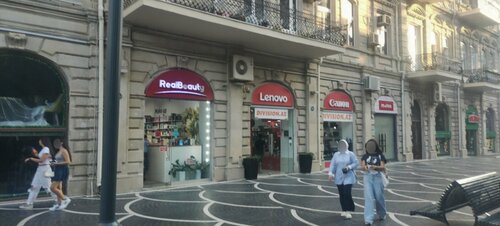 Фотошоппен жалаңаш жұлдыздар