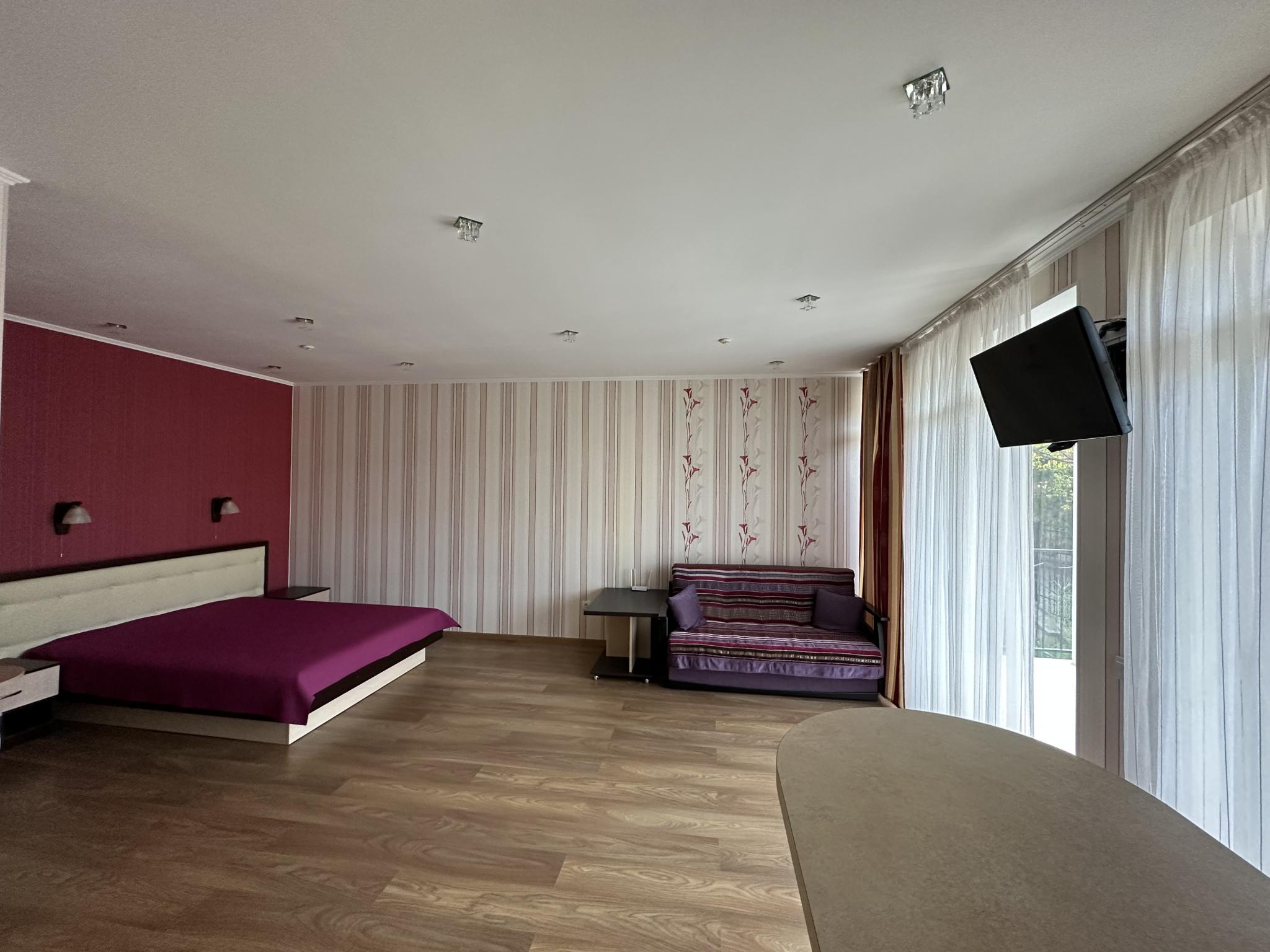 Фото Лев, корпус Катрин