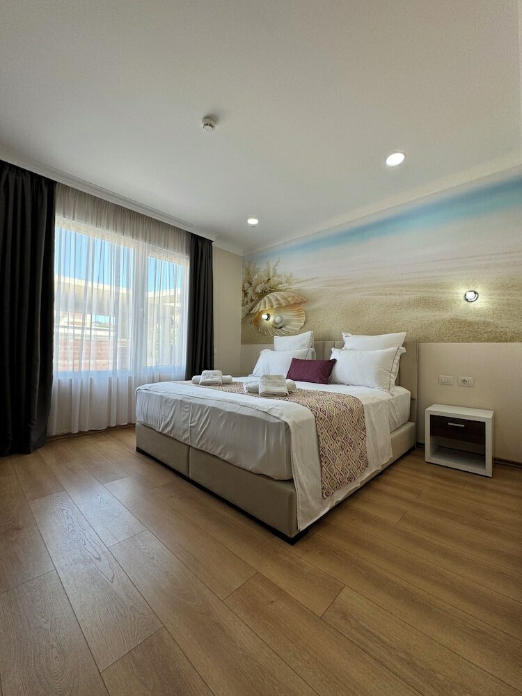 Фото Hotel Britania