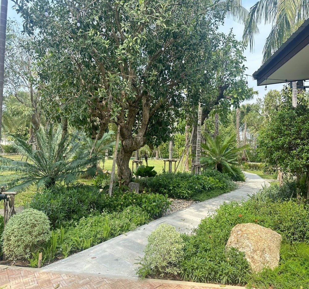 Фото Oyo 75510 BannRai Tayai Cafe and Resort