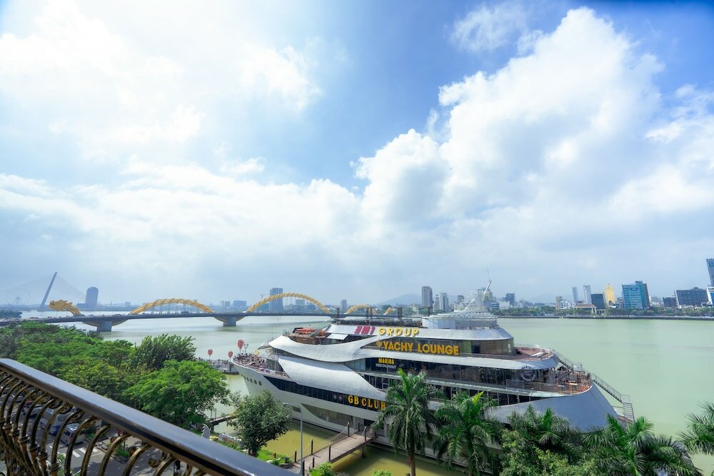 Фото Quang Minh Riverside Hotel Danang