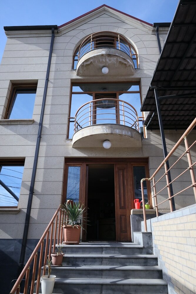 Фото Caribian Hotel Yerevan