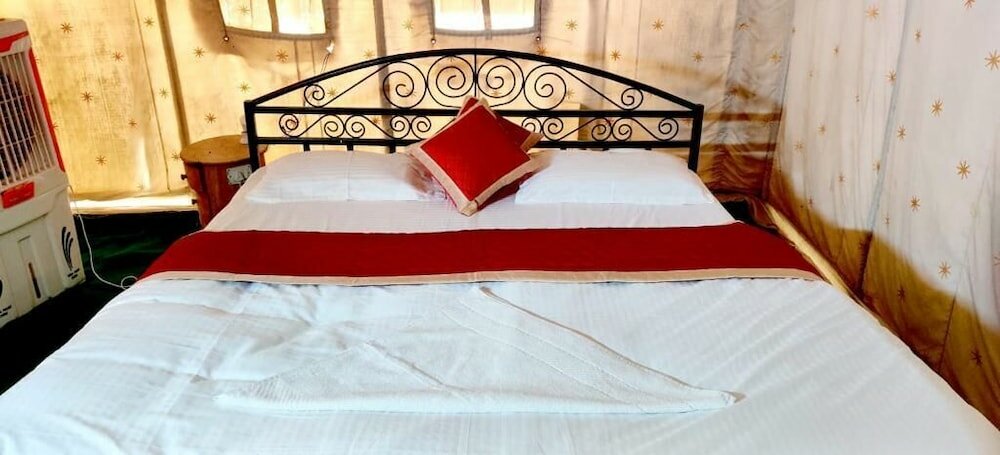 Фото Gangaur Desert Resort