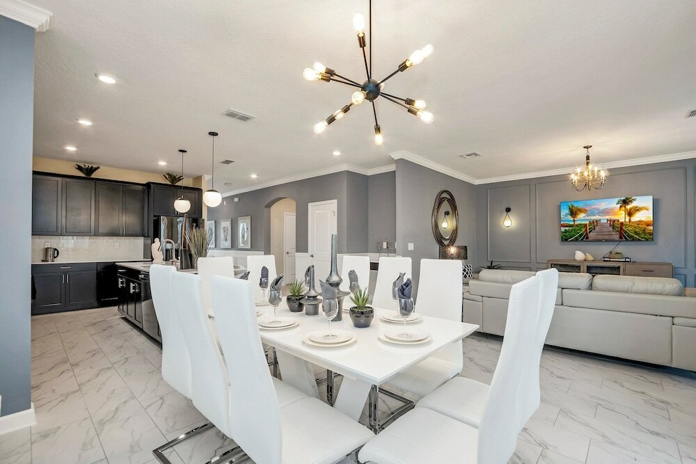 Фото Fantasia @ Storey Lake by Shine Villas № 408