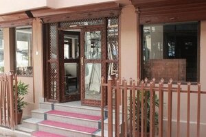 Гостиница Hotel Everest Nepal