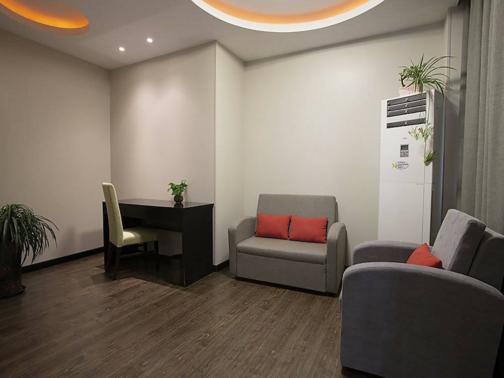 Фото Shanghai Joyful Star Chenyang Hotel