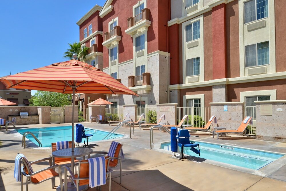 Фото TownePlace Suites by Marriott Ontario Airport