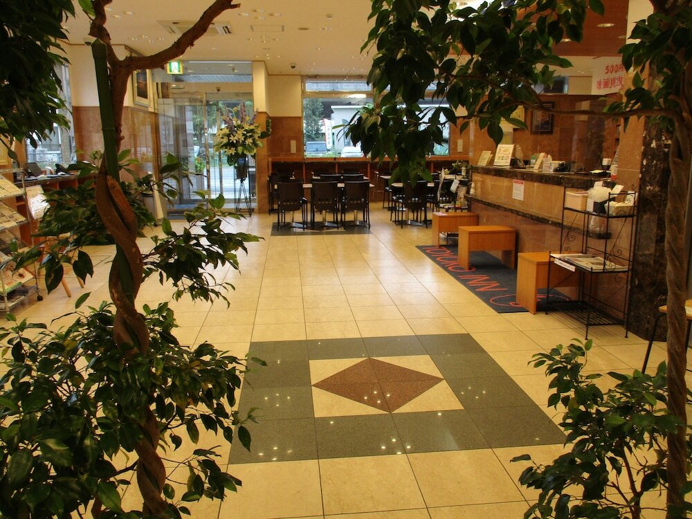 Фото Toyoko Inn Tottori-Eki Minami-Guchi