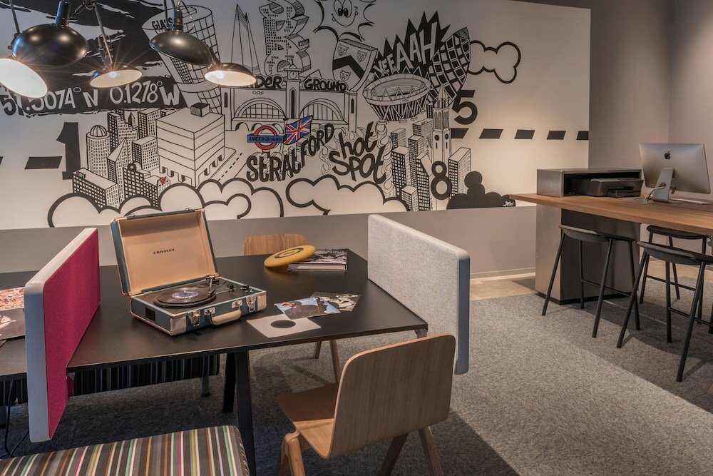 Фото Moxy London Stratford