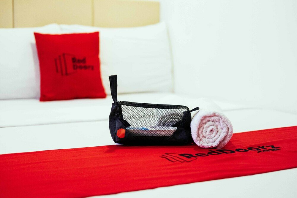 Фото RedDoorz near Quirino Station