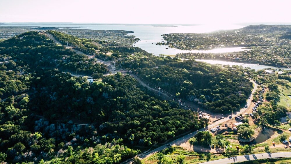 Фото Thunderbird Resort & Event Center