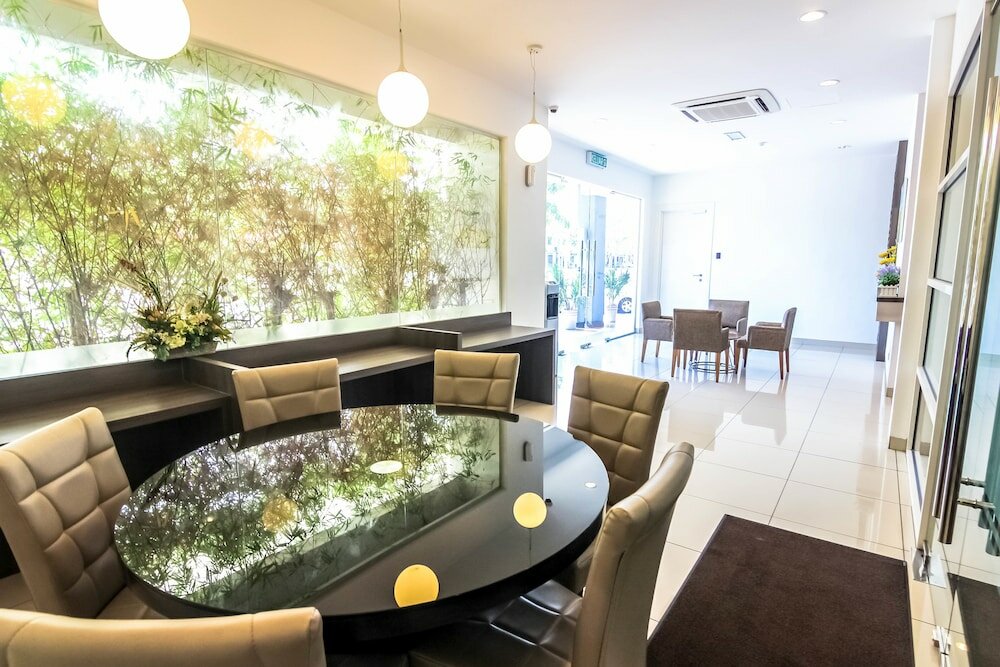 Фото Sunflower House