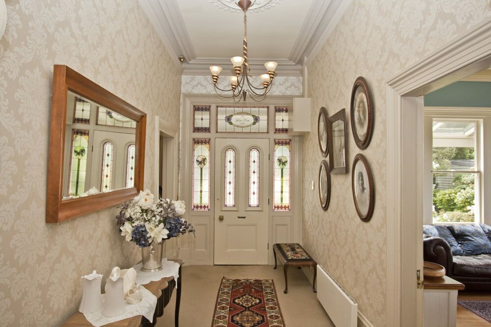 Фото Lilac Rose Boutique Bed and Breakfast