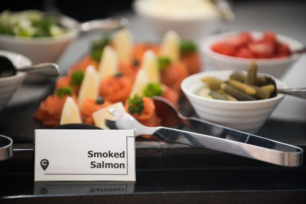 Фото The Capital Melrose