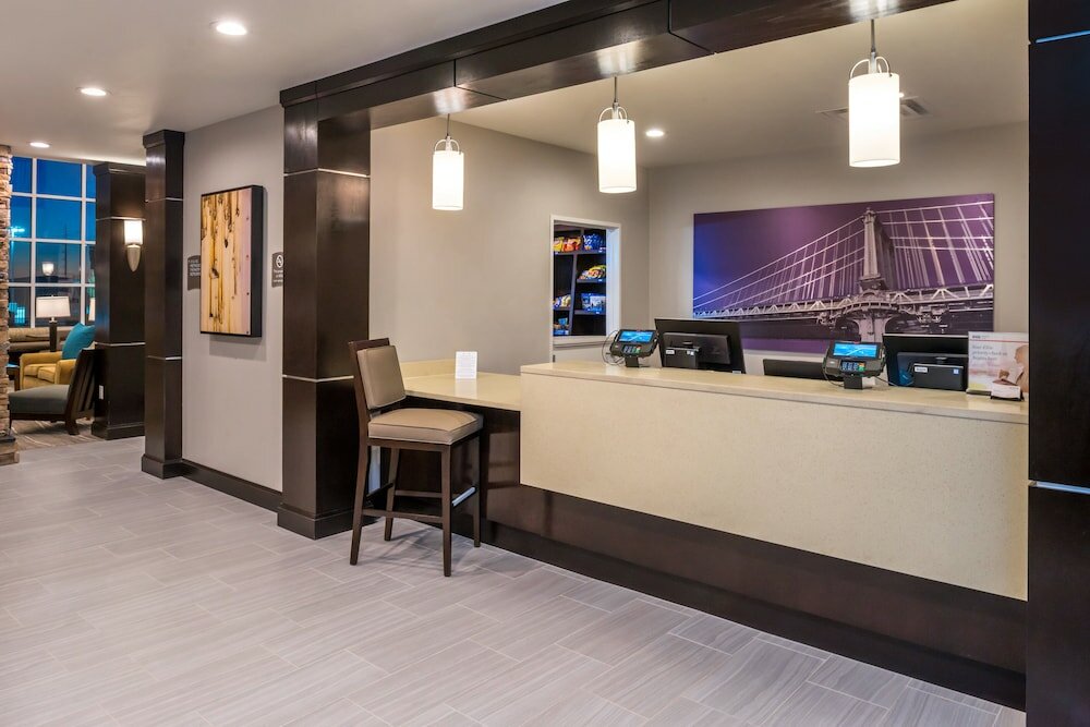 Фото Staybridge Suites Pecos, an Ihg Hotel