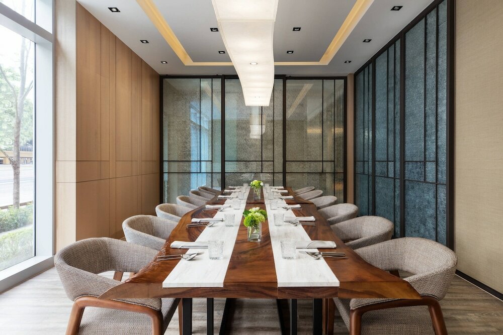 Фото Courtyard Taipei Downtown