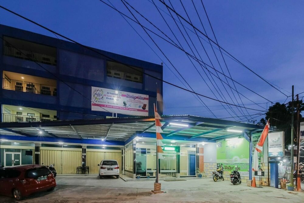 Hotel RedDoorz near Taman Samarendah, Samarinda, photo