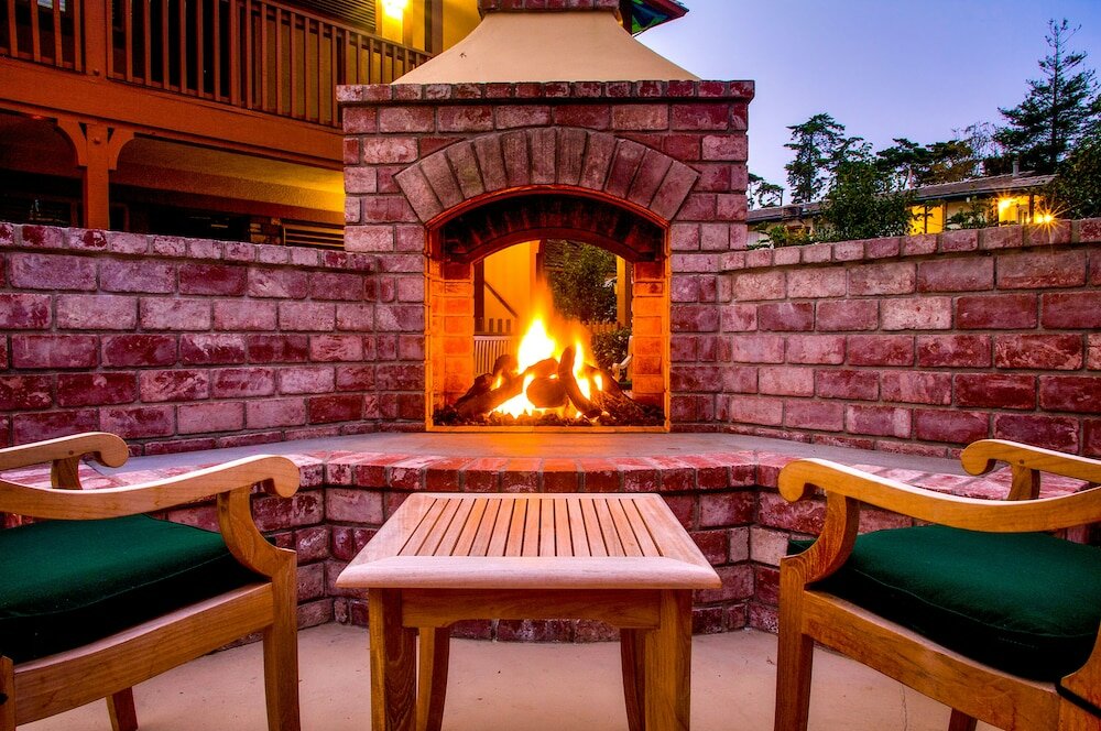 Фото Candle Light Inn