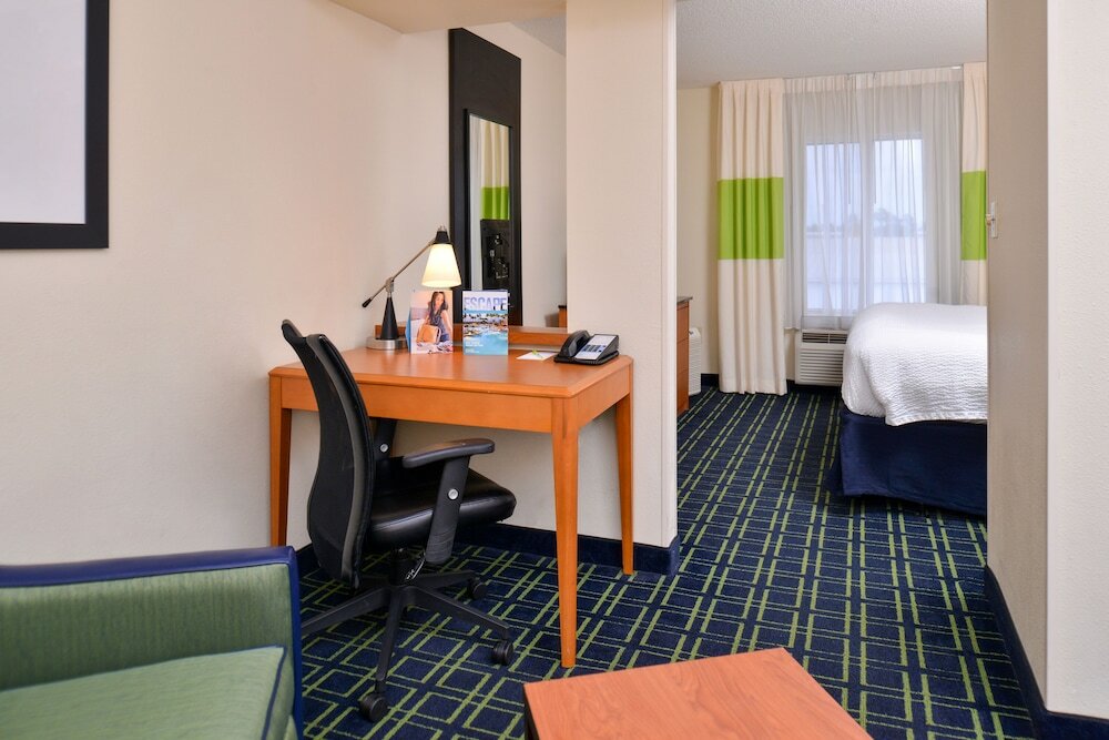 Фото Fairfield Inn & Suites by Marriott Gulfport