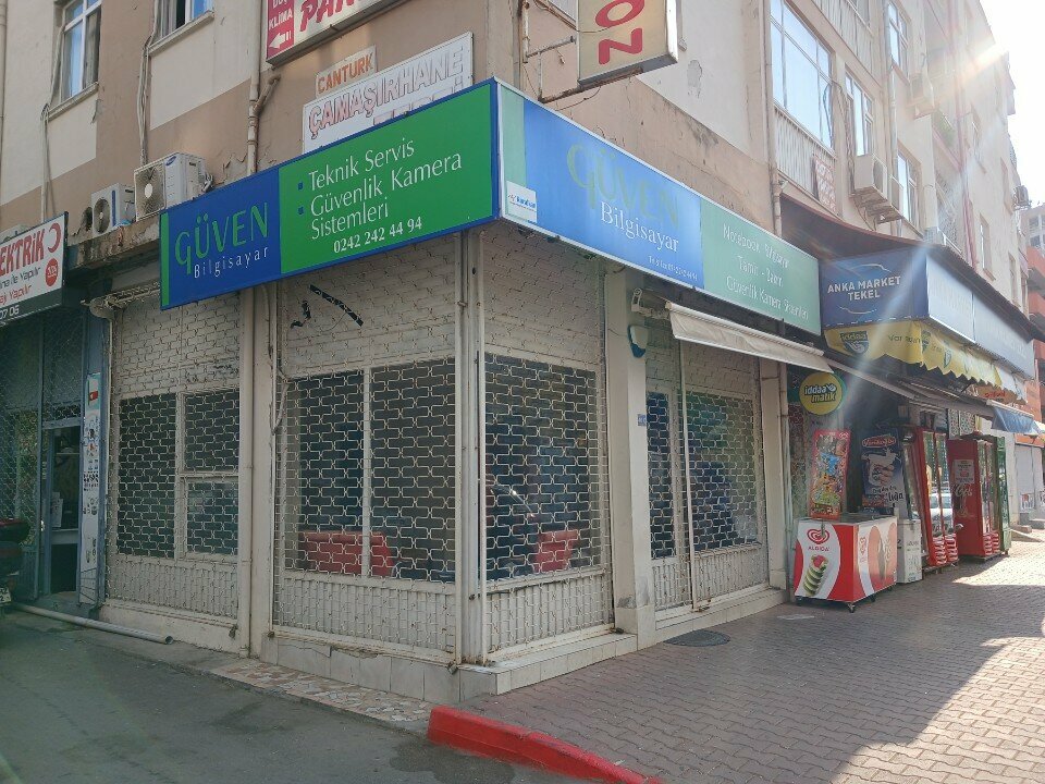 Tienda de ordenadores Güven Bilgisayar Güvenlik Sistemleri, , foto