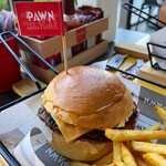 Pawn Burger & Hotdog D2 (Ankara Province, Cankaya District, 3250th Avenue, 26) ، مطعم