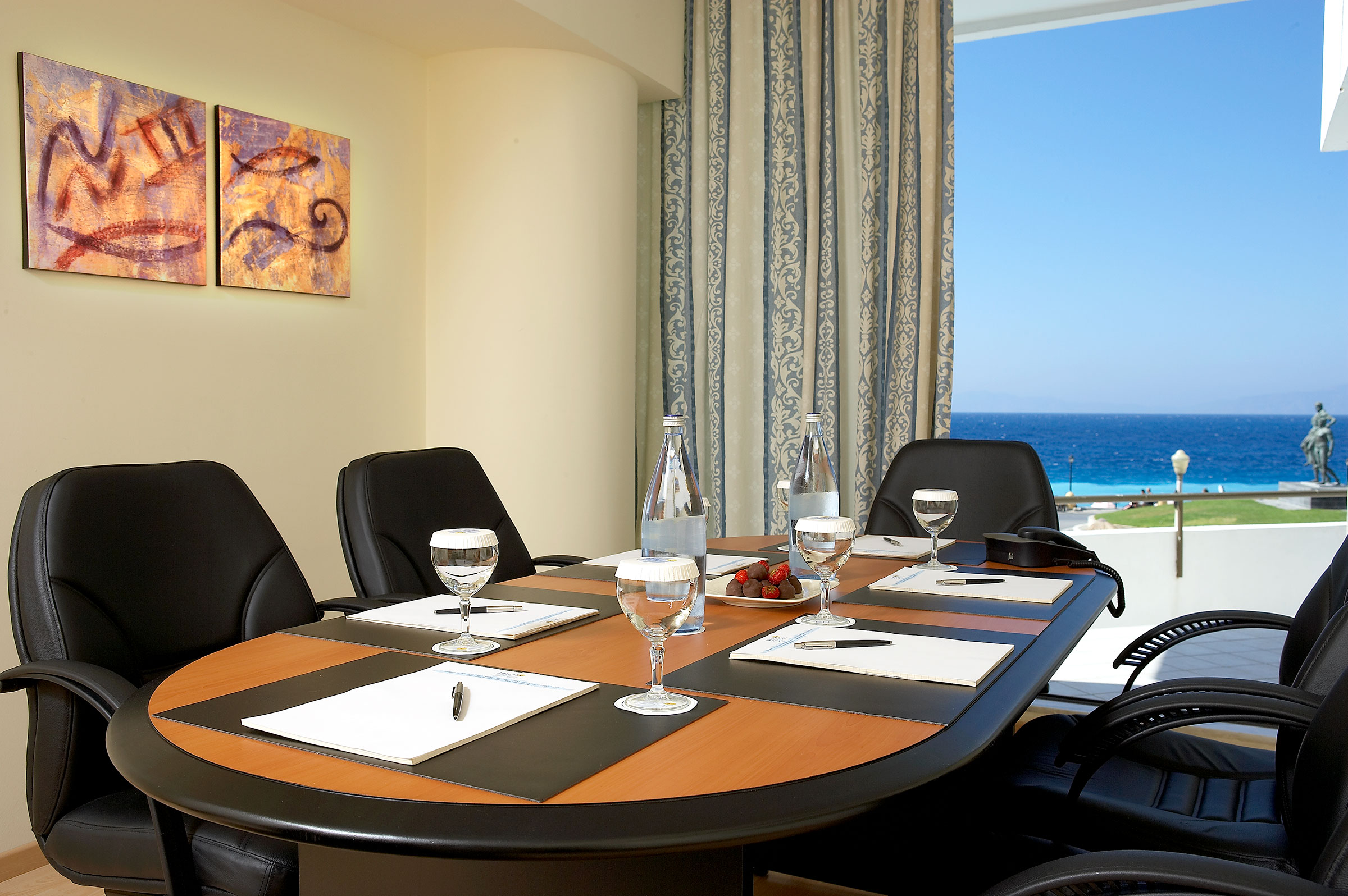 Фото Blue Sky City Beach Hotel