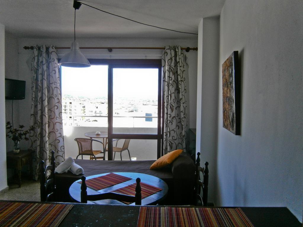 Фото Apartamentos Mestret