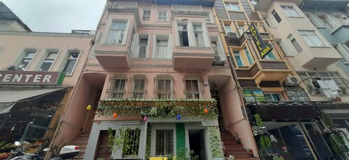 Mila Boutique Hotel
