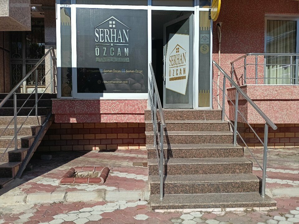 Real estate agency Serhan Özcan Emlak Ofisi, Izmir, photo