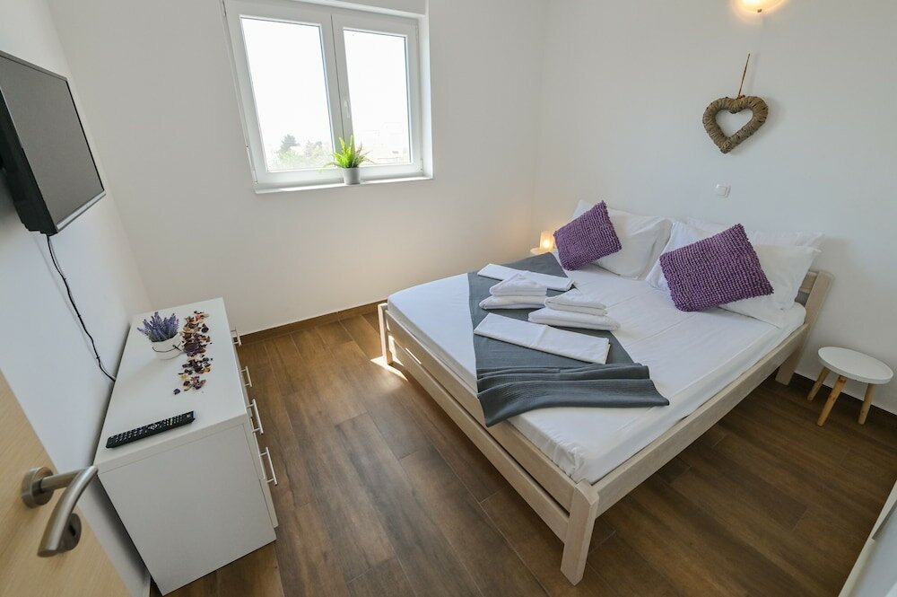 Фото Sunny apartment with a Private Pool