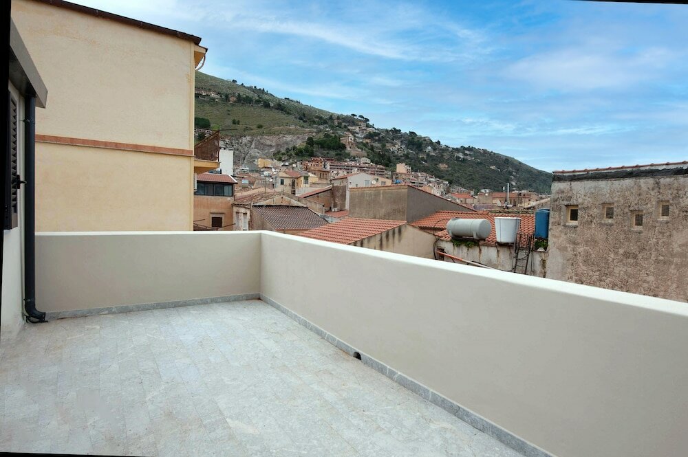 Фото Palazzo al Carmine