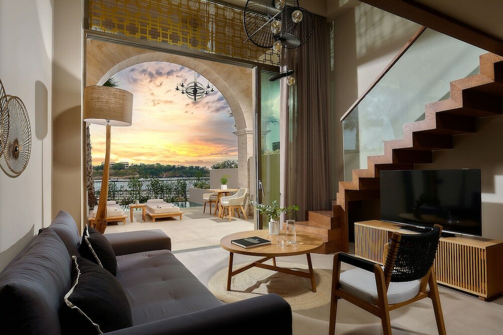 Фото Castello Infinity Suites - Adults Only