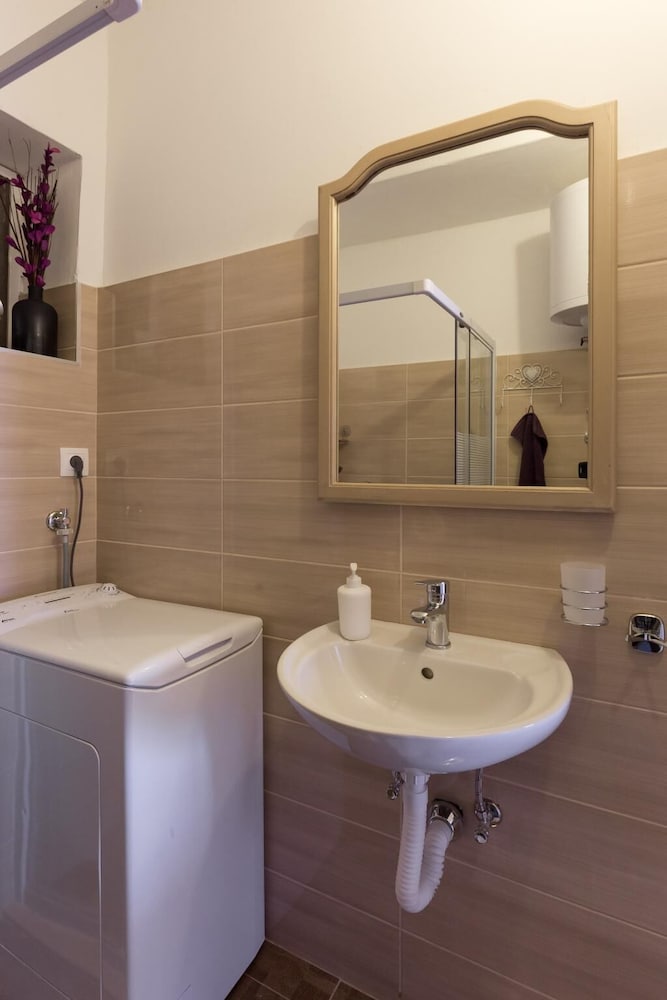 Фото Apartment Purple Rain