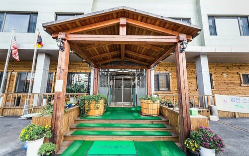 Гостиница Daebudo Hotel Marrina