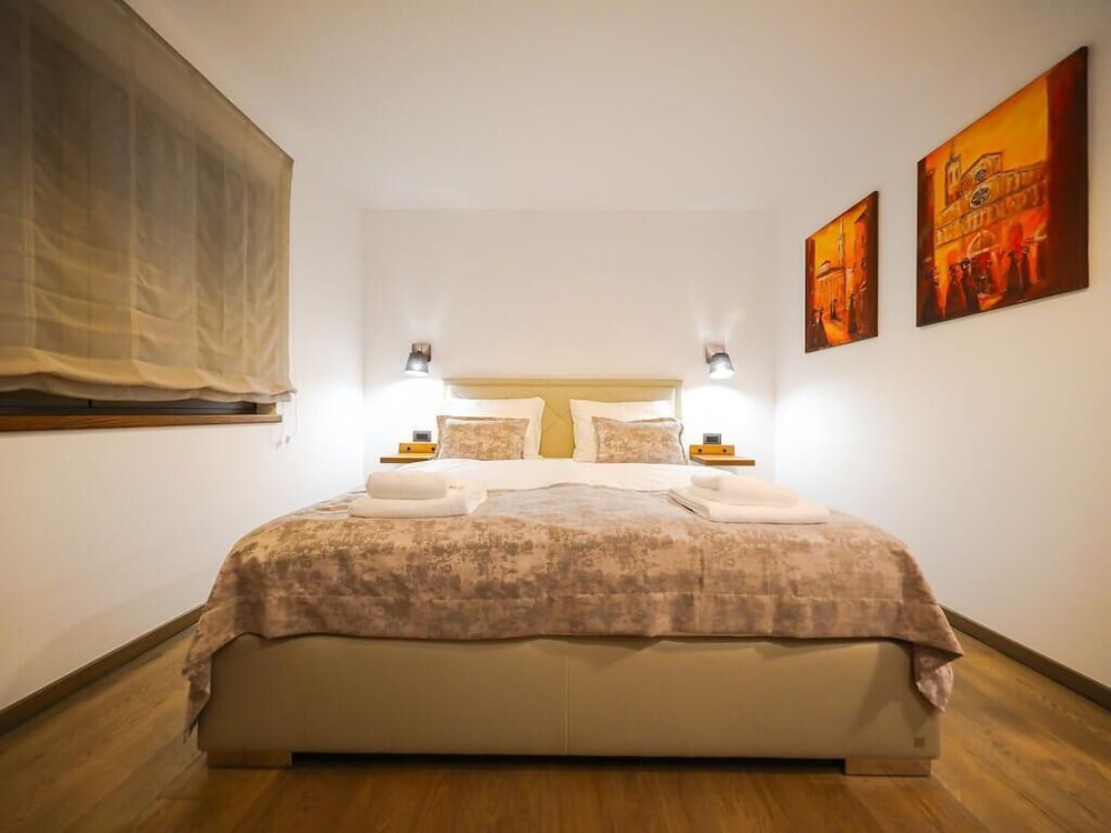 Фото Villa Petra