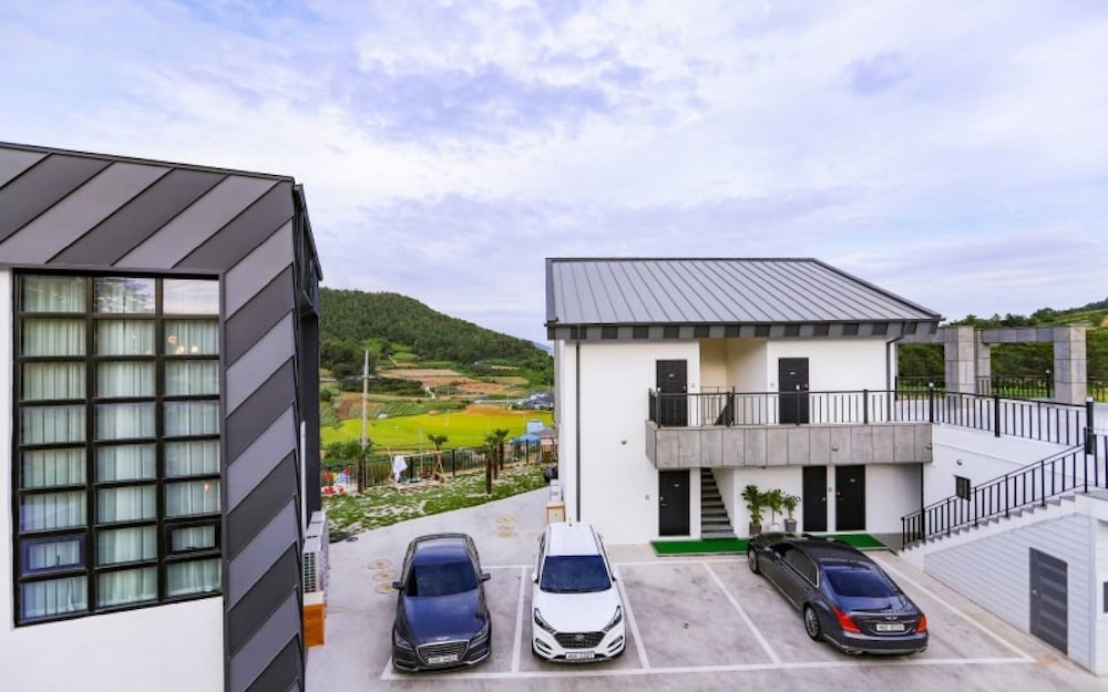 Фото Yeosu Gagopa Pension