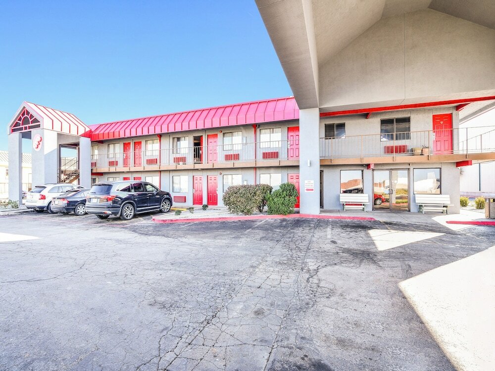 Фото Americas Best Value Inn Amarillo Downtown