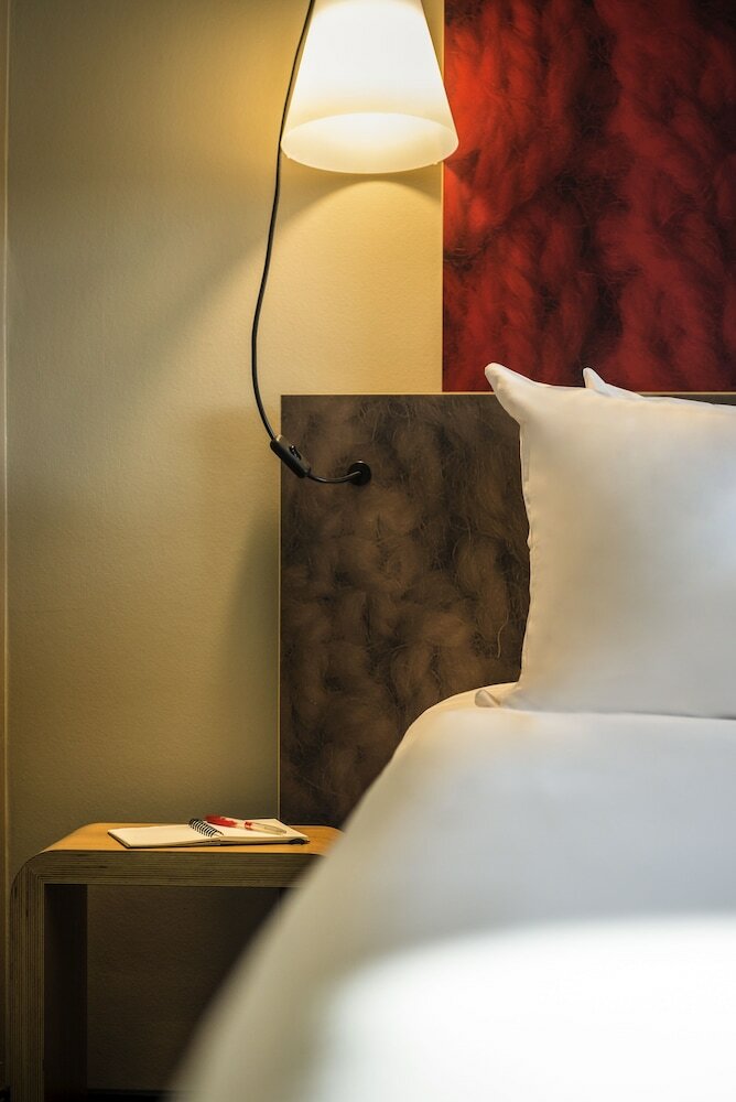 Фото Ibis London Docklands Canary Wharf