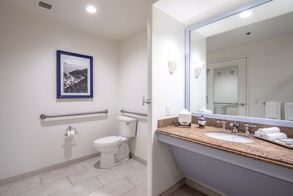 Фото Universal's Loews Portofino Bay Hotel