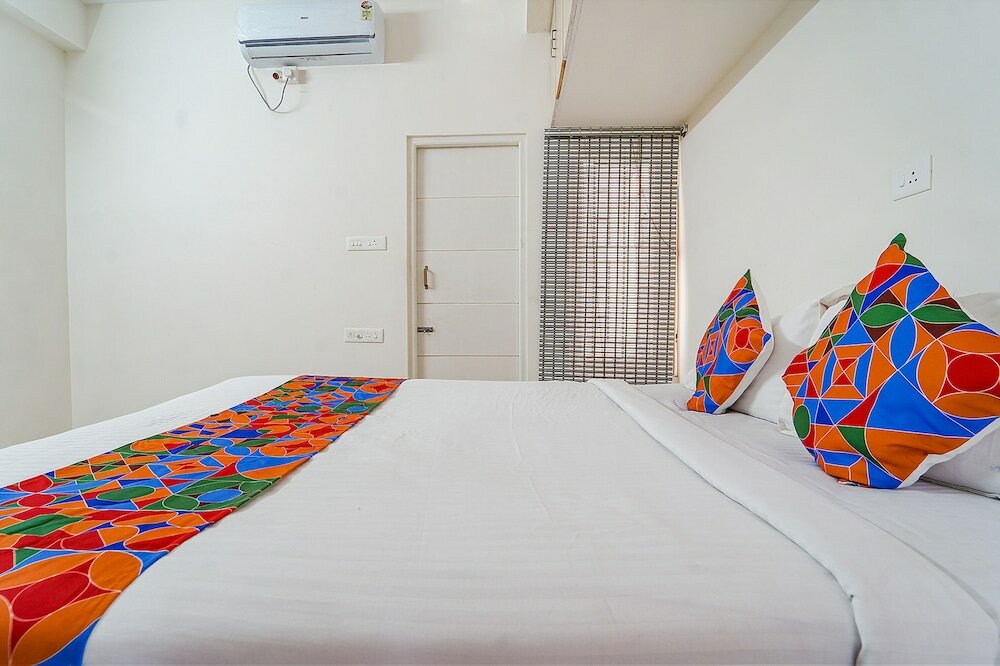 Фото Fabhotel Snow Drop