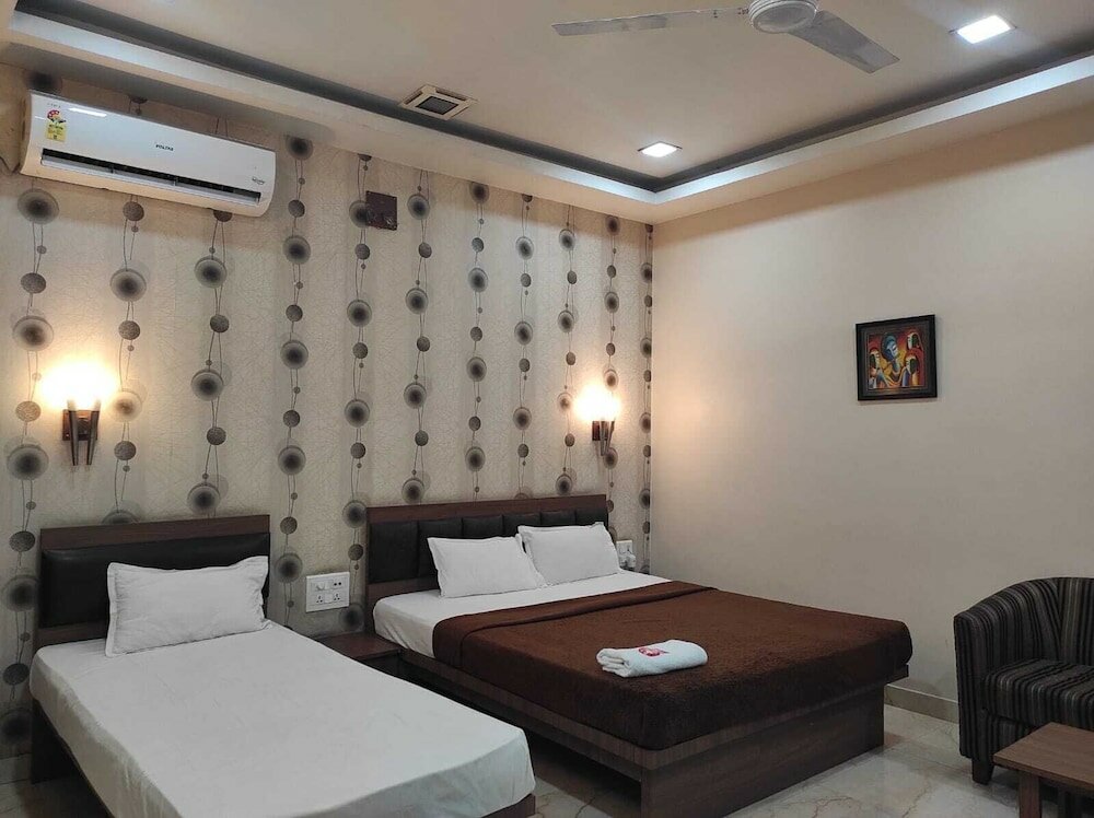 Фото Hotel Holiday Palace