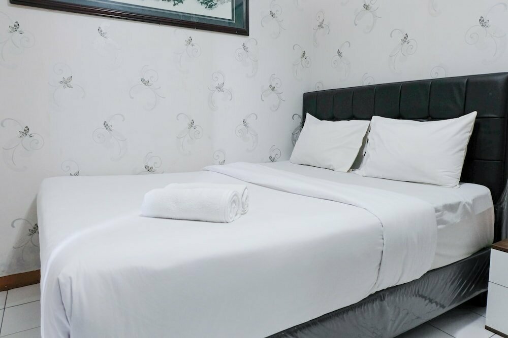 Hotel Cozy Designed 2Br Apartment At Gateway Ahmad Yani Cicadas, Bandung, photo
