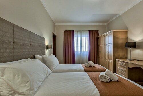 Гостиница Villa Hibiscus 3 Bedroom Villa With Private Pool