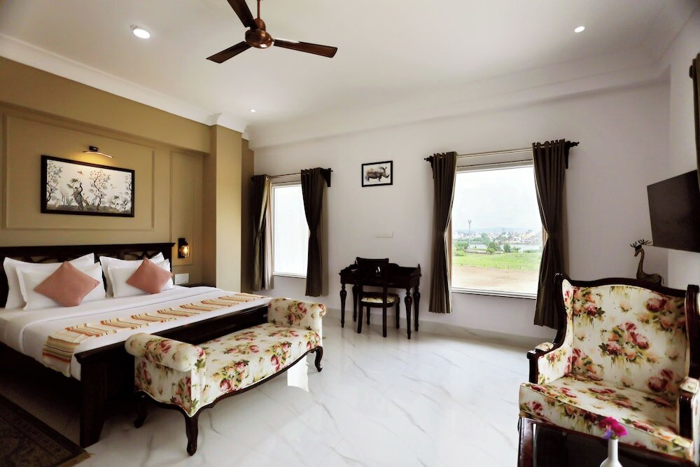 Фото Lake View Hotel Revaas