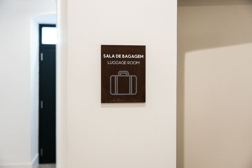 Фото The House on the Pink Street in Lisbon