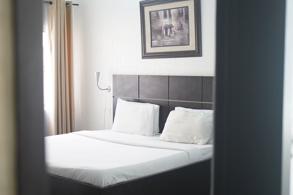 Фото Bjorne Suites