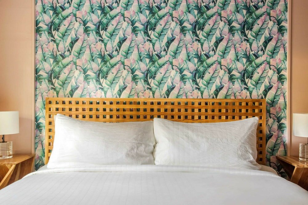 Фото Grand Maloney Hotel