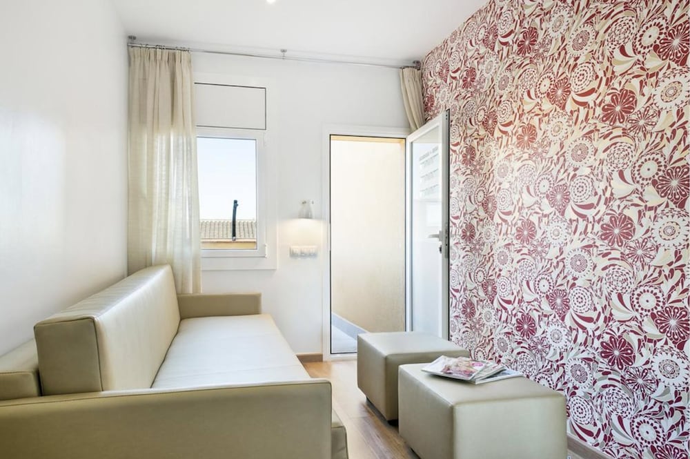 Фото Mar Apartments