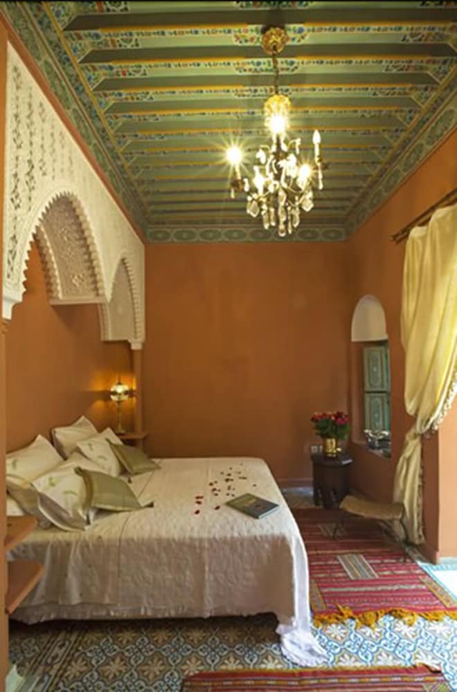 Фото Riad Monika