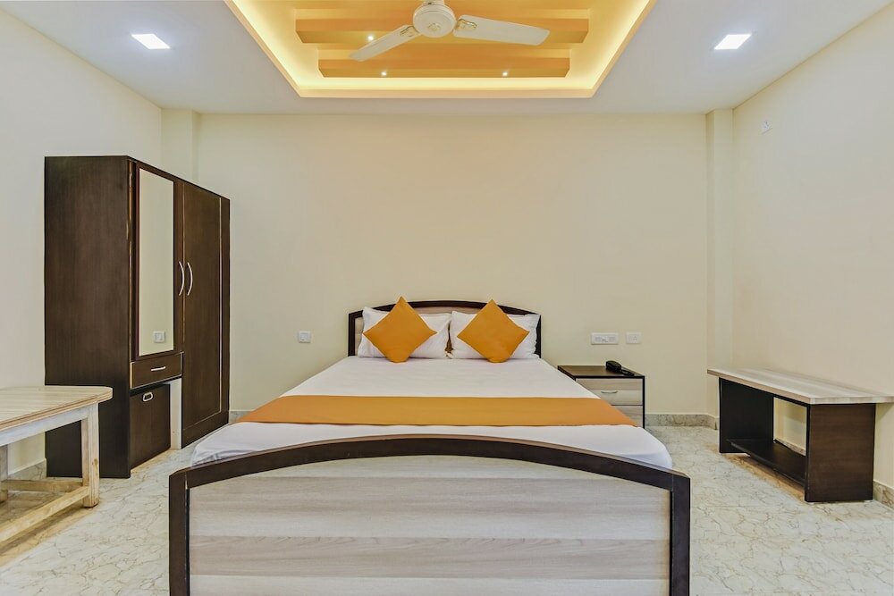 Фото Spot On 46956 Kalparukshaa Lodge